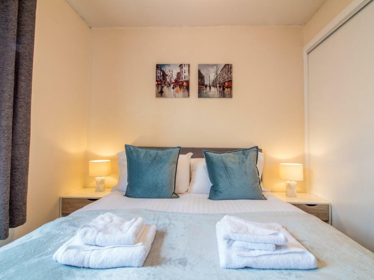 Bright & Tranquil Apartment Near City Centre With Free Parking! Единбург Екстер'єр фото